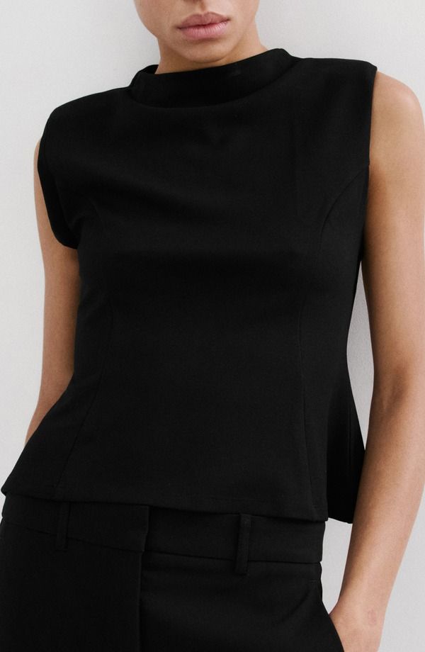 マンゴ レディース トップス シャツ ノースリーブ MANGO Sleeveless Flare Top with Shoulder Pads Black ブラック