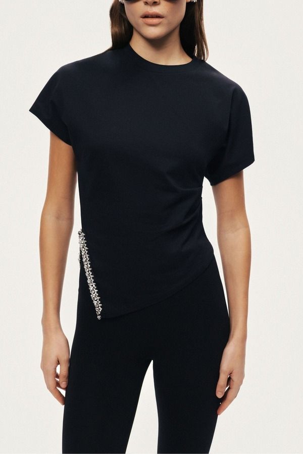 ノクチューン レディース トップス シャツ アシンメトリー Nocturnembellished Asymmetric TShirt Black ブラック