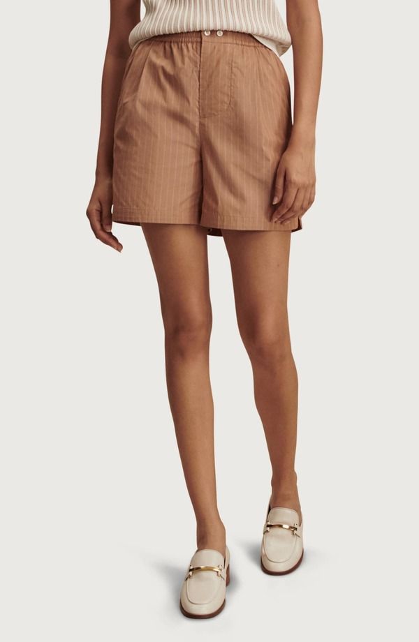 バーレイ レディース ボトムス ハーフパンツ・ショーツ ショートパンツ Varley Mariustripe Shorts Camel Stripe キャメル