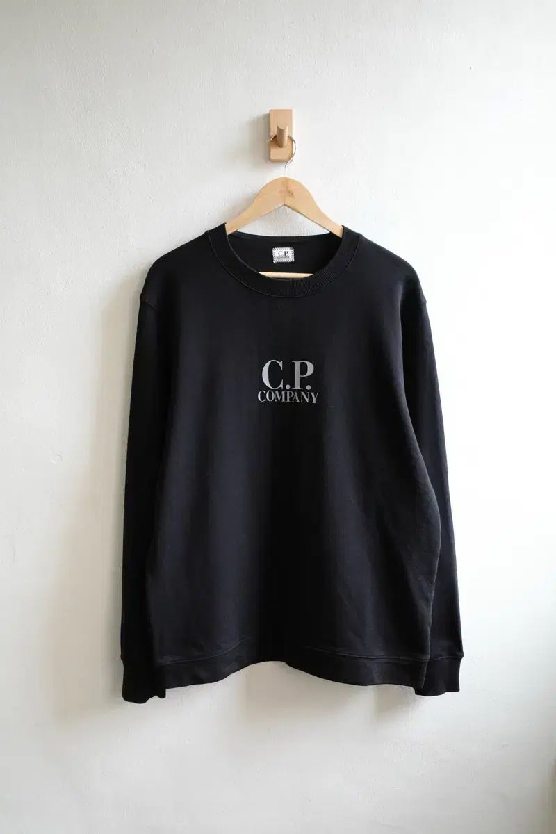 C.P. Company(シー ピー カンパニー) スウェットシャツ