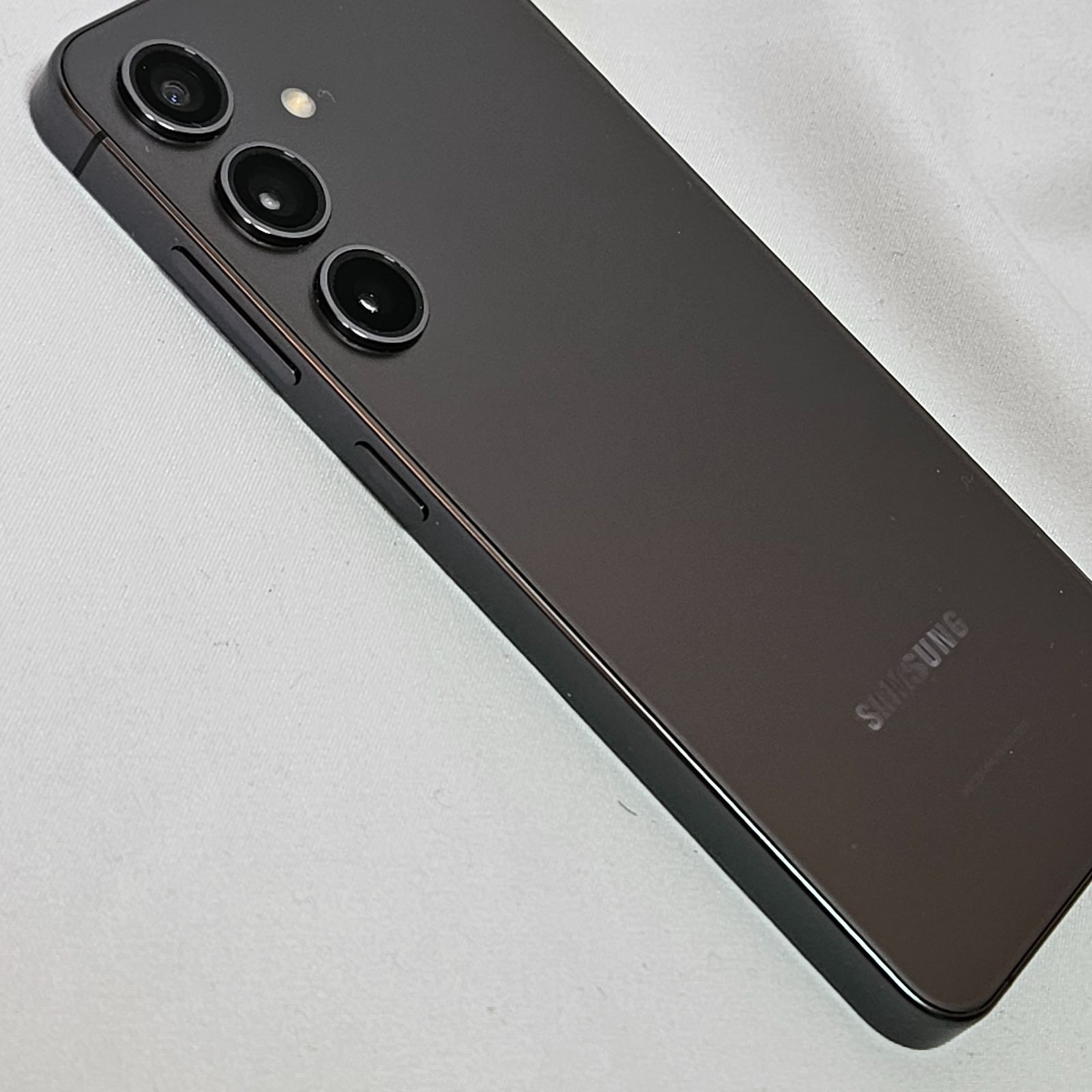 美品 Galaxy S24 256GB SIMフリー オニキスブラック 黒 サムスン Galaxy S24 256GB SIMフリー [オニキス ブラック] 価格比較