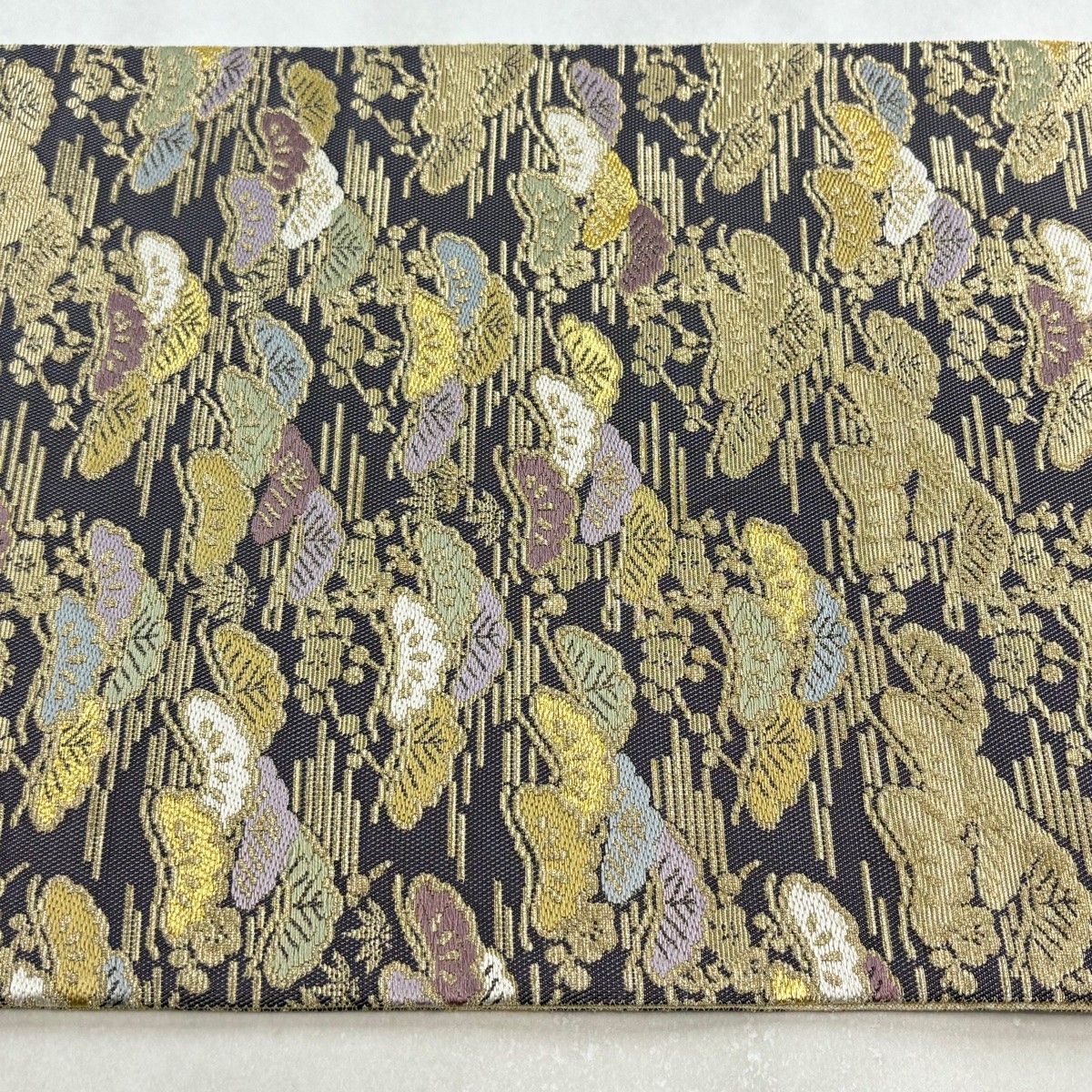美品】 袋帯 逸品 誉田屋源兵衛 落款 関西仕立て 松竹梅 霞 金糸 刺繍