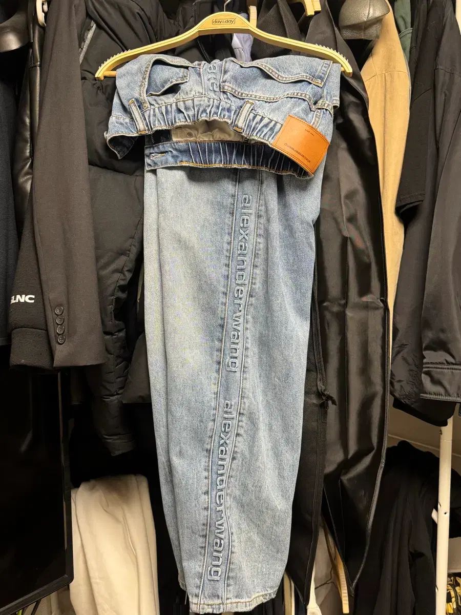 アレキサンダーワン デニムパンツ