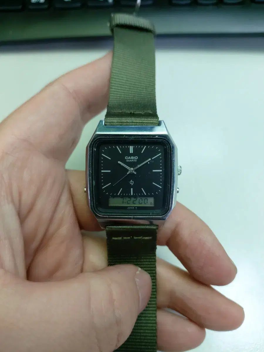 CASIO カシオ アナログ デジタル時計 国防色 ナトーバンド