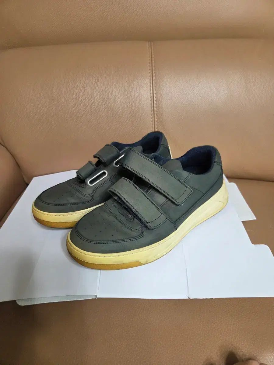 Acne Studios ペリー ネイビー サイズ 43