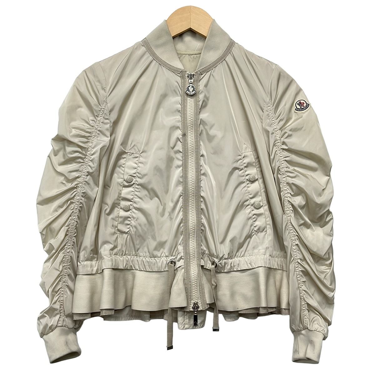 MONCLER(モンクレール) ブルゾン サイズ00 XS レディース VERHUELL ライトベージュ 長袖/ジップアップ/フリル/春/秋