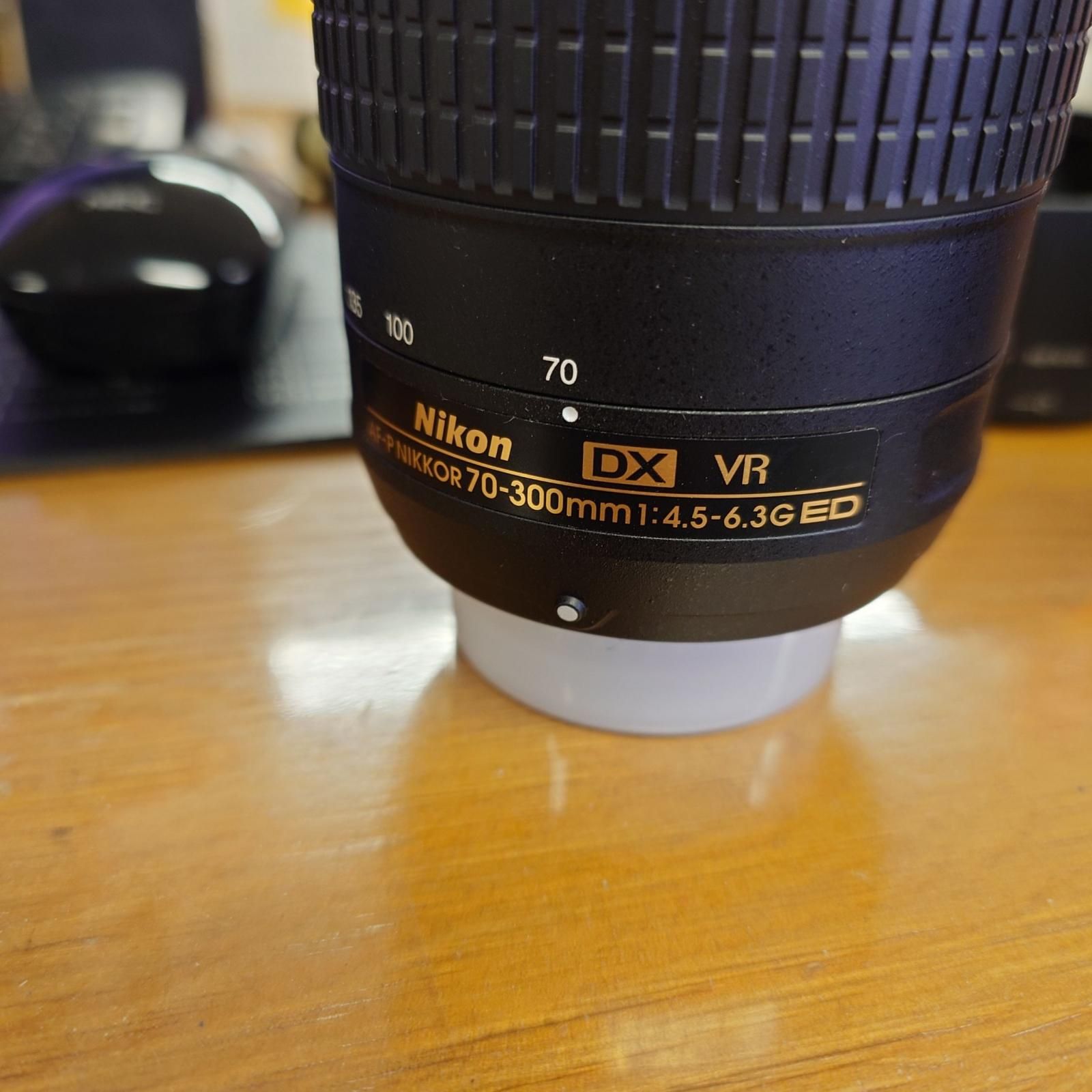 【全額返金保証】【最速発送】Nikon AF-P DX NIKKOR 70-300mm f/4.5-6.3G ED VR 美品 動作確認済