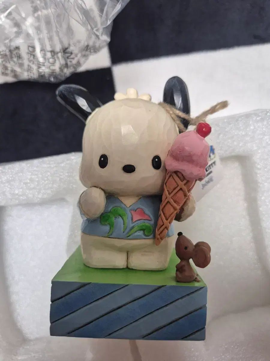 ジムショア ハンドメイド ポチャッコ アイスクリーム フィギュア