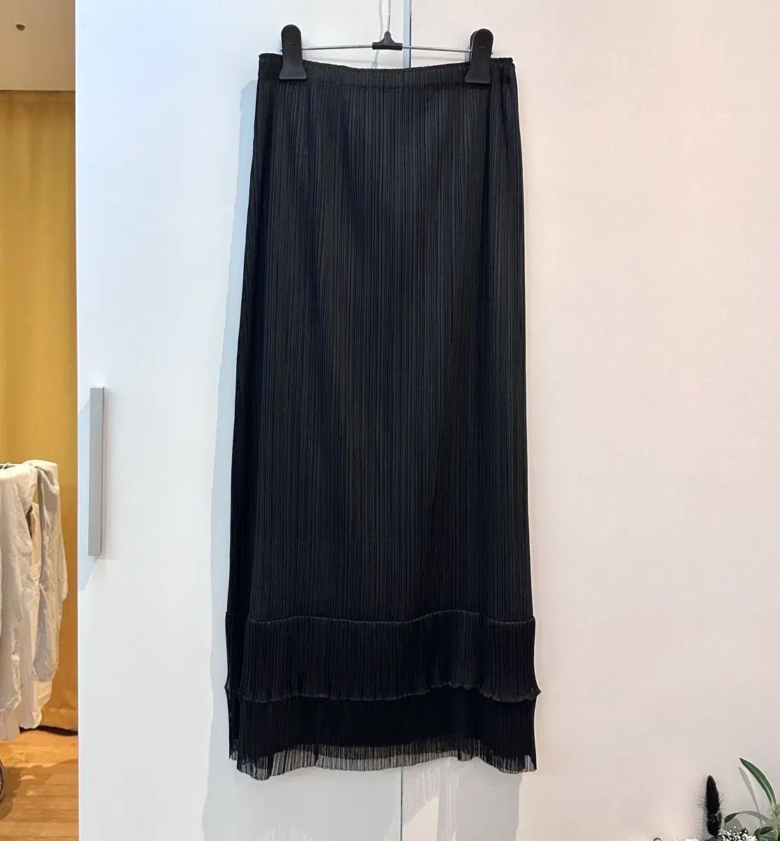PLEATS PLEASE プリーツプリーズ ロング丈スカート ブラック (3)