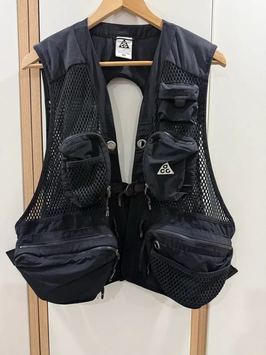 ナイキ ACG バトルズ ベスト ブラック アジア L