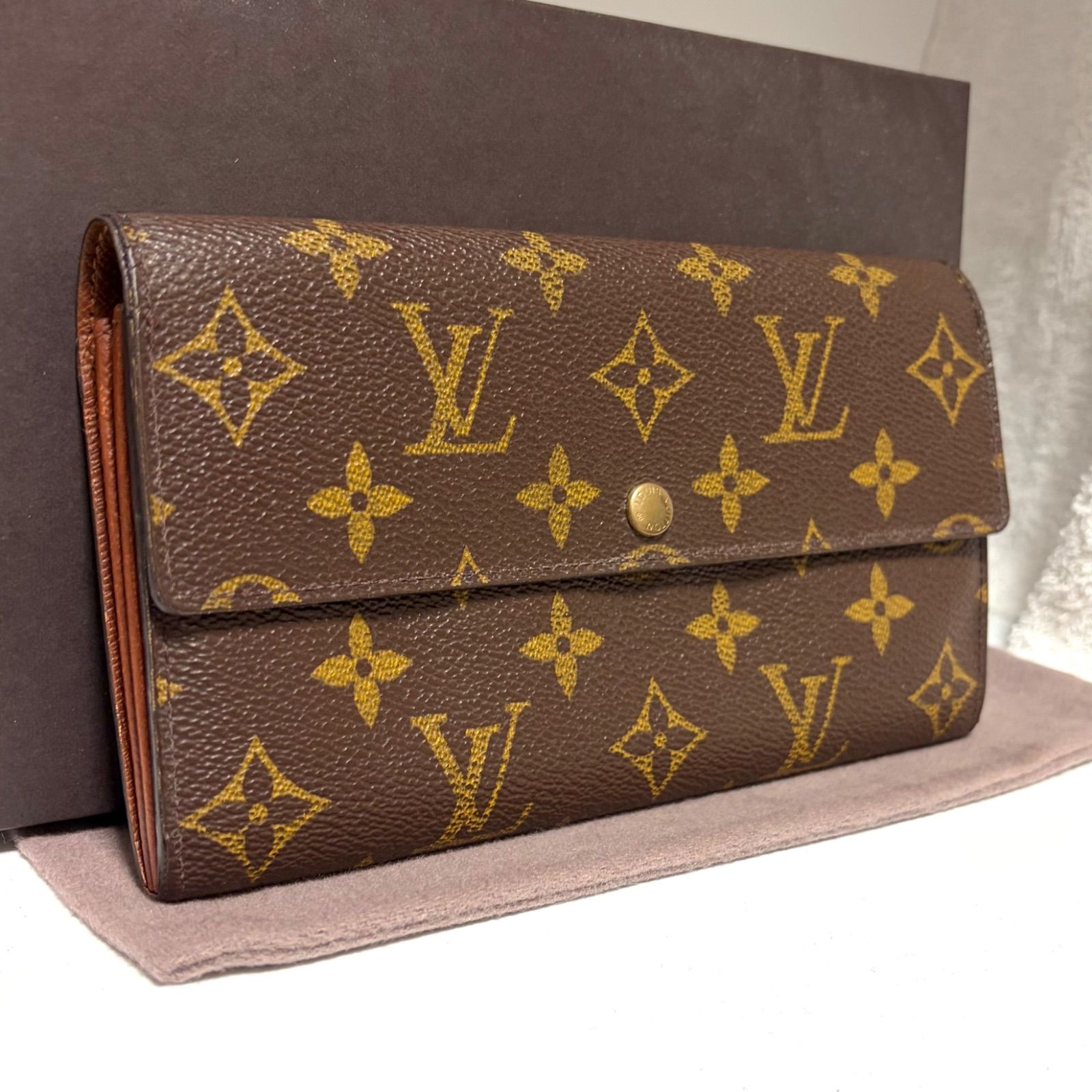 d13 ポルトモネ クレディ　ポルトフォイユ サラ　旧型　Louis Vuitton ルイ ヴィトン 　2つ 折り　二つ折り　フラップ ボタン 式　長 財布　ウォレット　モノグラム