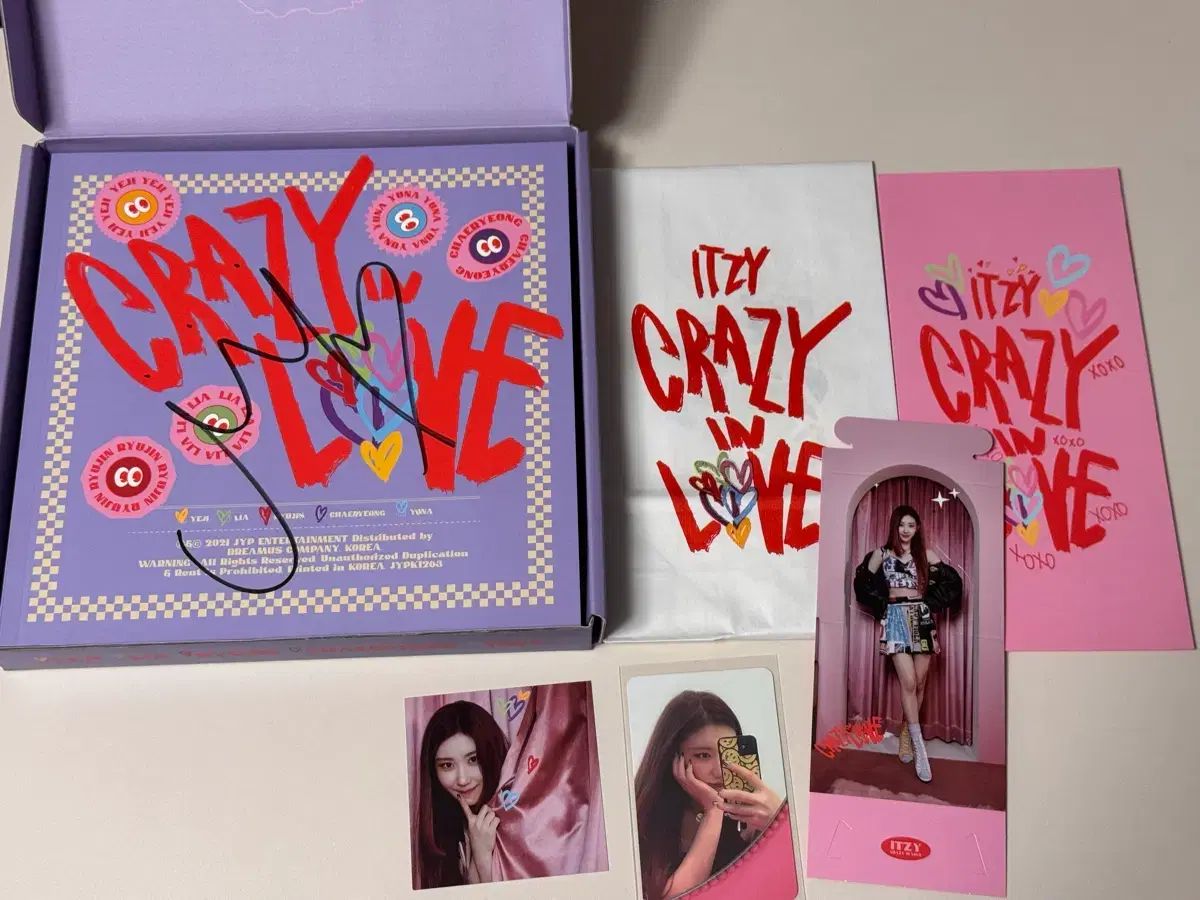itzy 限定チェリョン　チェキ　サイン itzy チェリョン サイン入りCD itzy 限定チェリョン チェキ サイン