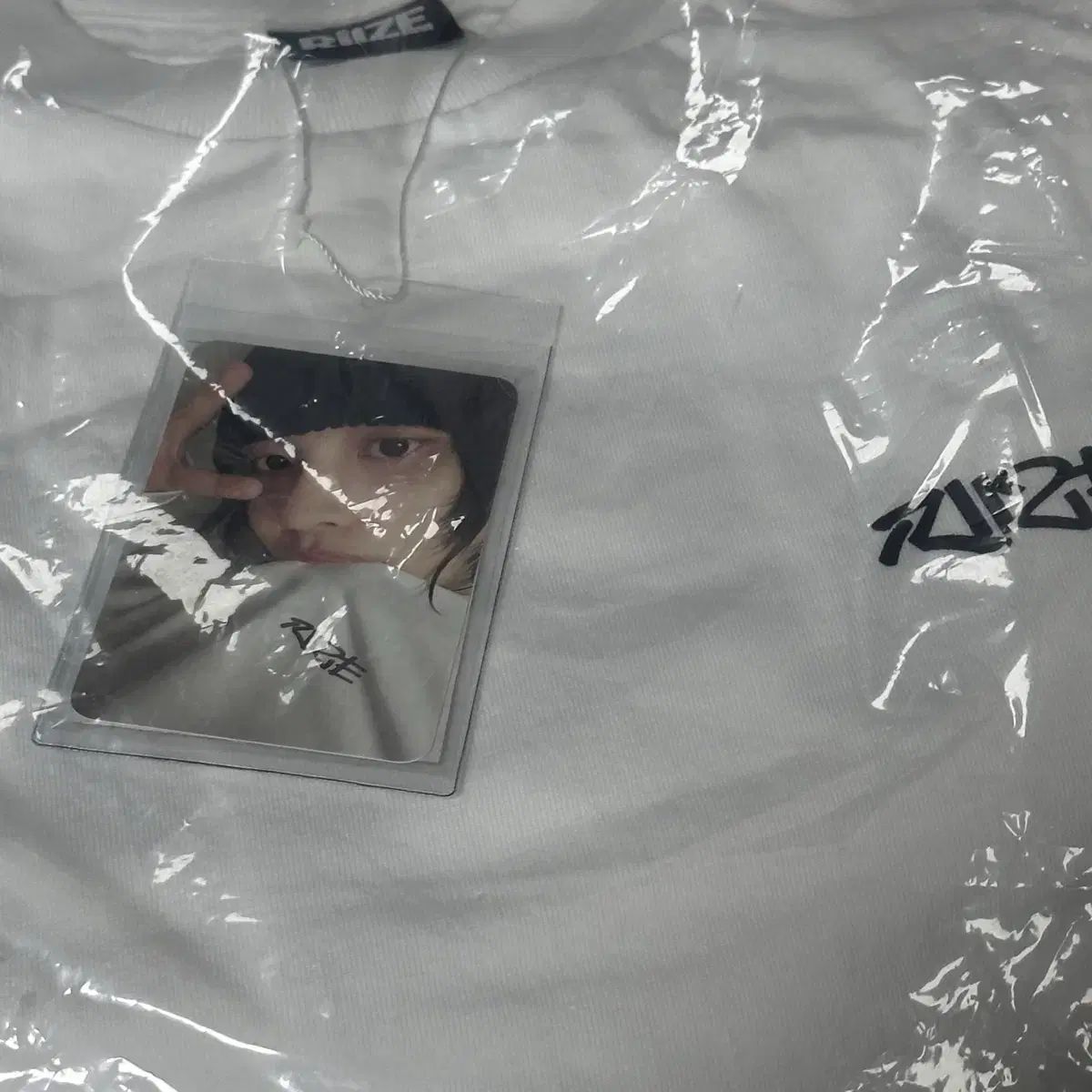 (未開封) RIIZE（ライズ） ウォンビン(WONBIN) バレンタイン ロングスリーブ 白 Tシャツ