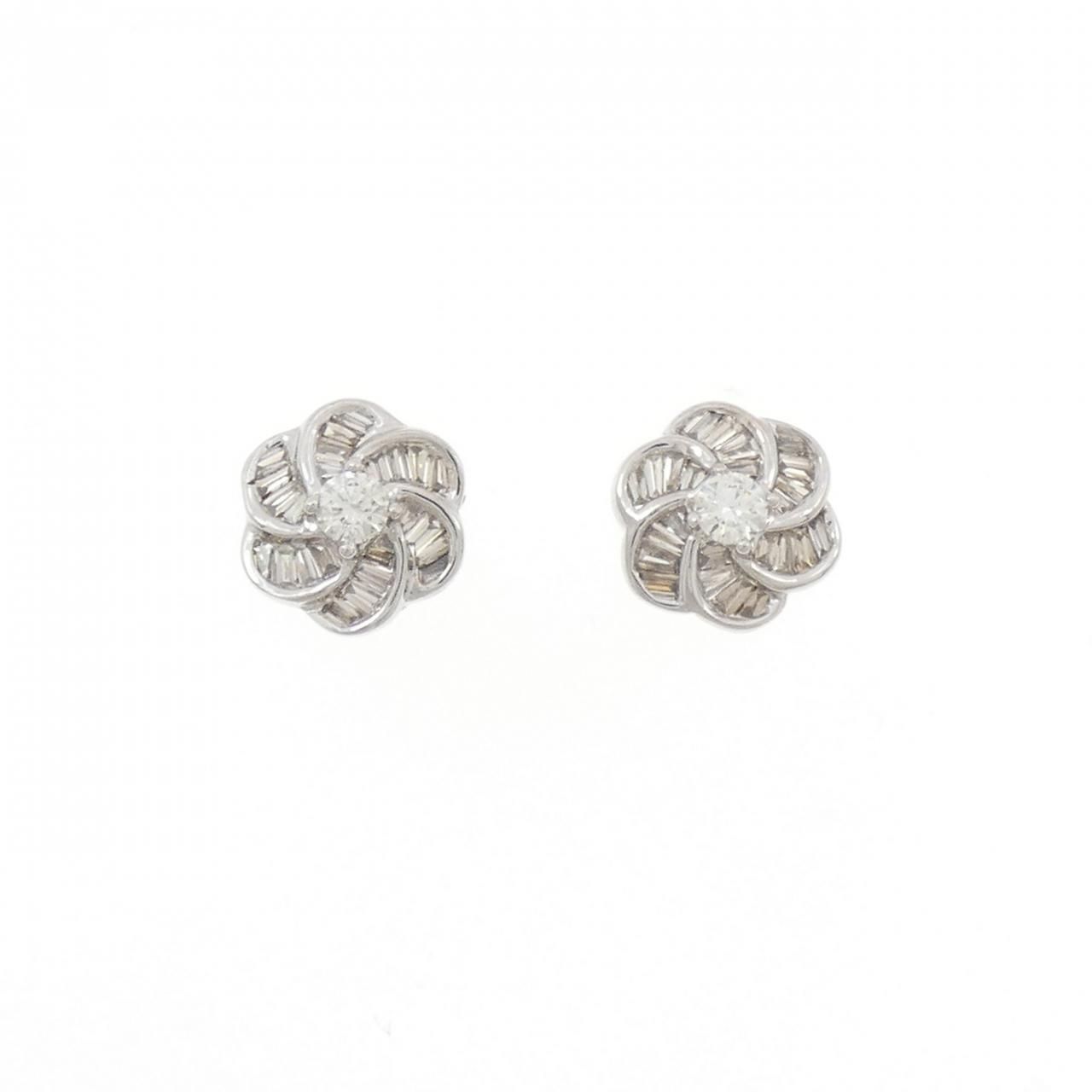 K18WG フラワー ダイヤモンド ピアス 0.50CT