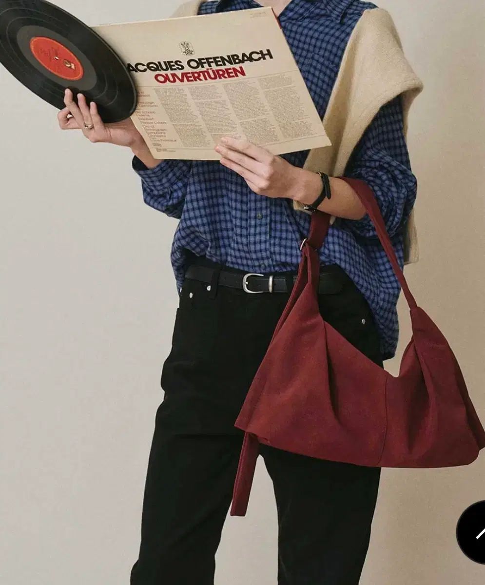 Mur ムル NUOVO(ヌオーヴォ) HOBO BAG (バーガンディ)