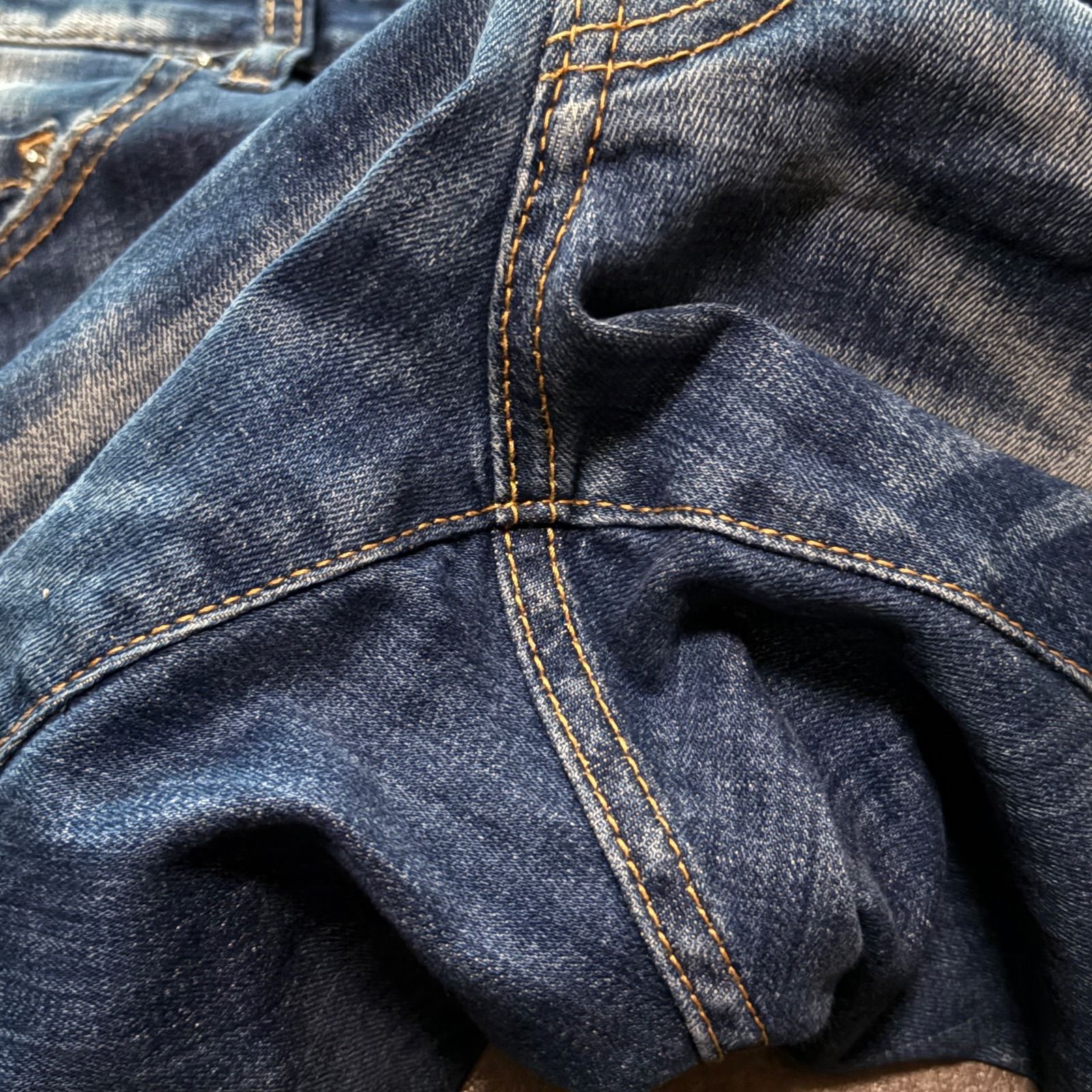 ディースクエアード DSQUARED2 S71LB0683 デニム ジーンズ ジーパン 