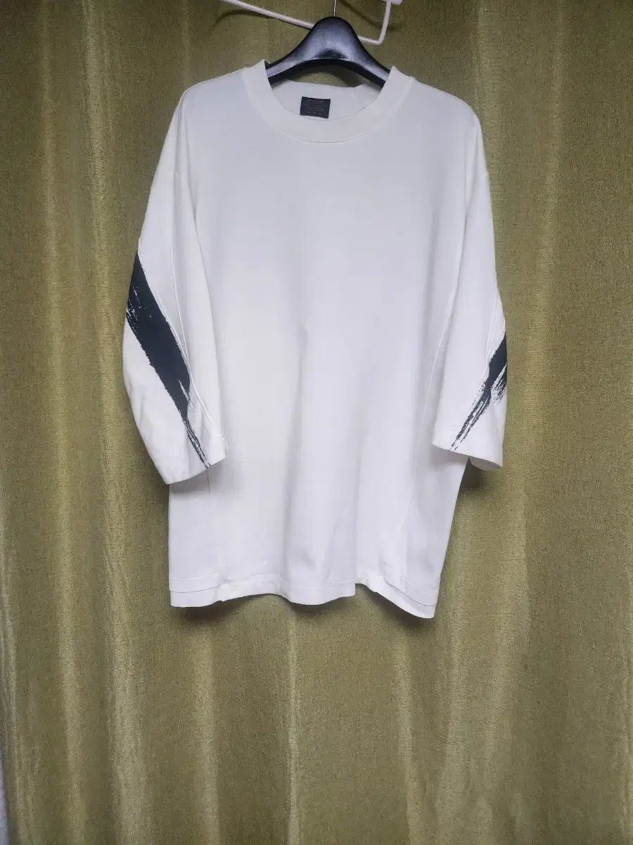 SYSTEM homme 白 ブラッシュ プリンティング 半袖 Tシャツ
