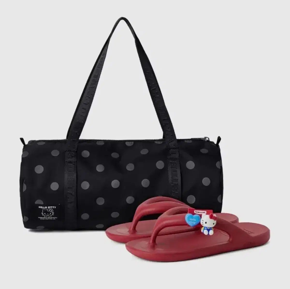TAW&TOE(トーアンドトー) レッド hello kitty(ハローキティ) スリッパ ダブルバッグ ブラック セット 220 230 (新品)