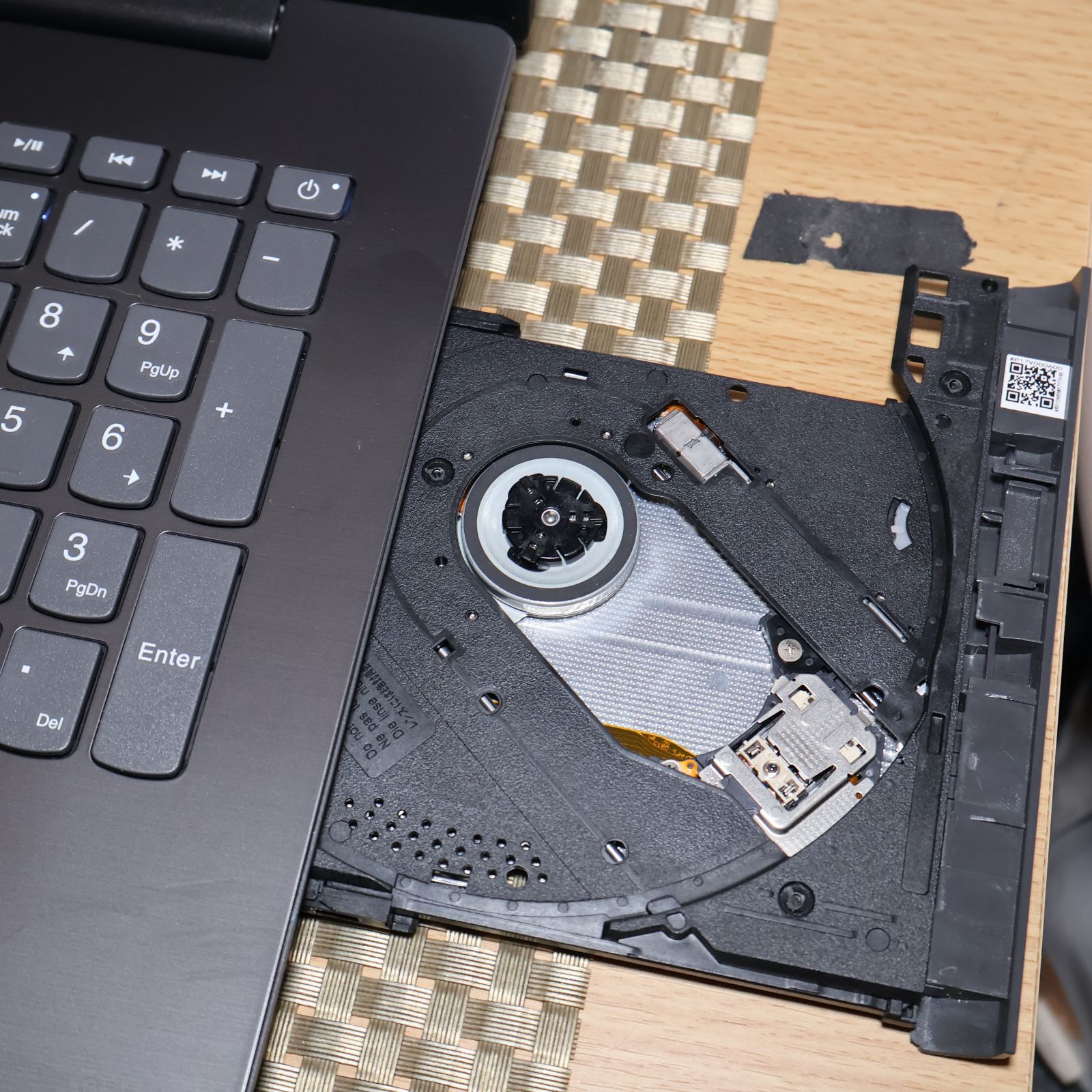 Win11 i7/8G/SSD FHDカメラ TypeC Lenovo - メルカリ