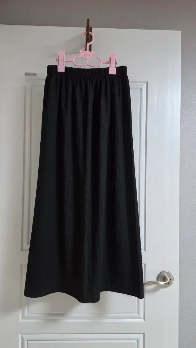 新品 バックスリット リンクルロング丈スカート (55-88) 4,420円