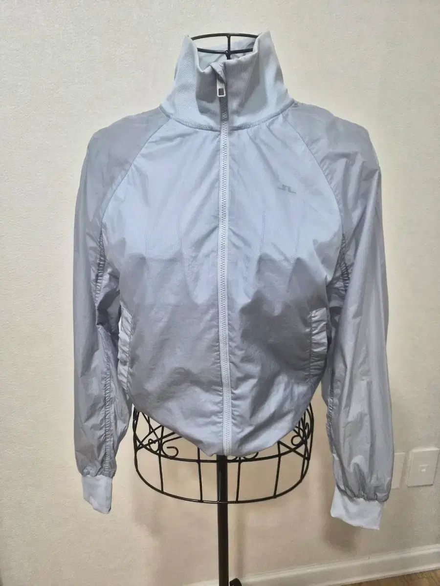 J.LINDEBERG(J.リンドバーグ) レディース クロップド ジャケット