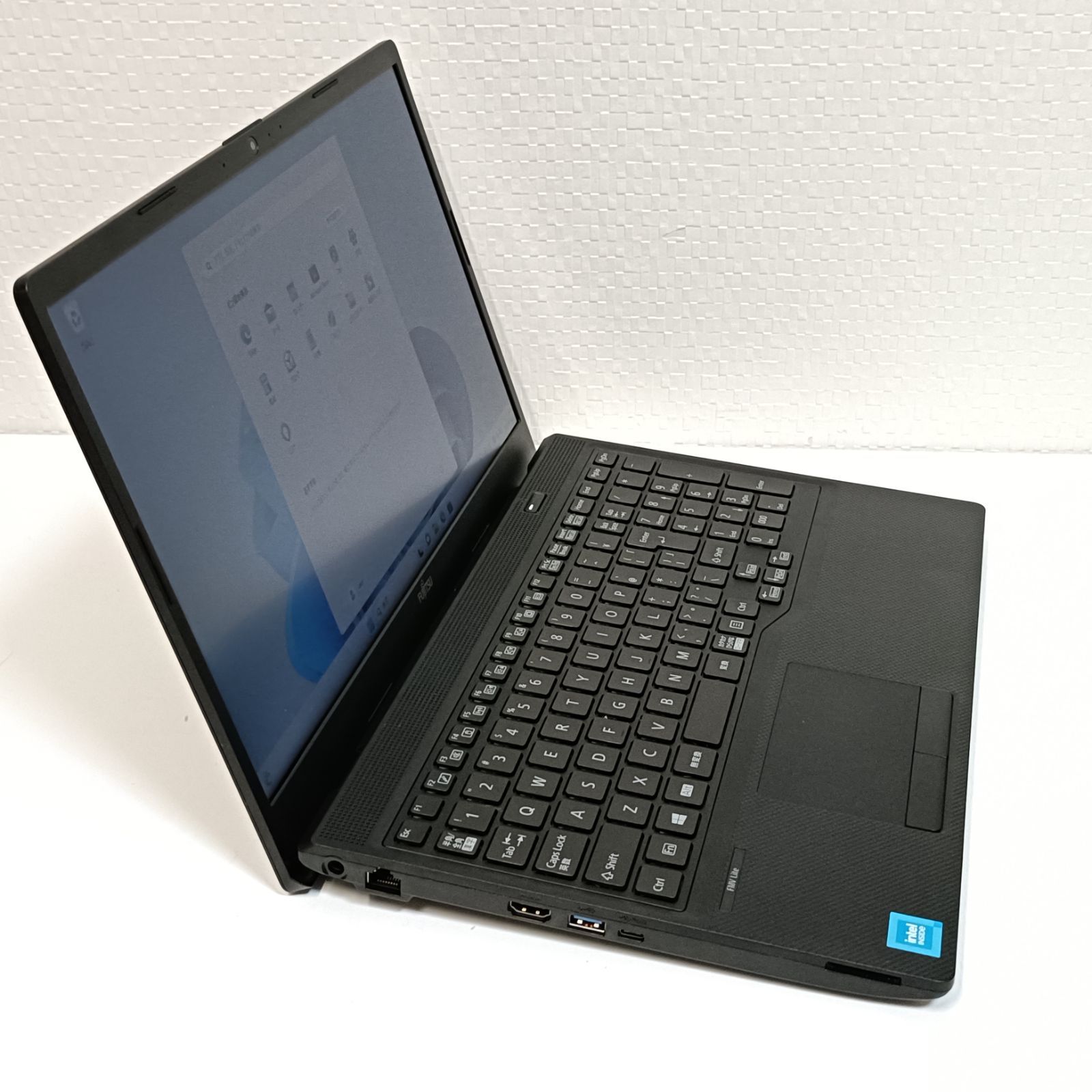 美品】富士通 2021年製 Win11 ノートPC SSD8GB - メルカリ