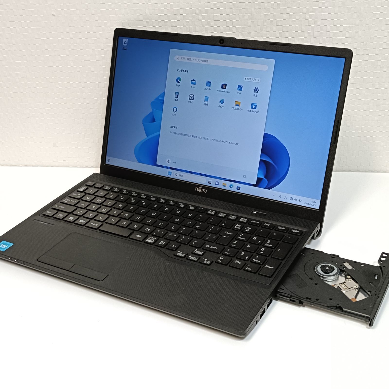 美品】富士通 2021年製 Win11 ノートPC SSD8GB - メルカリ