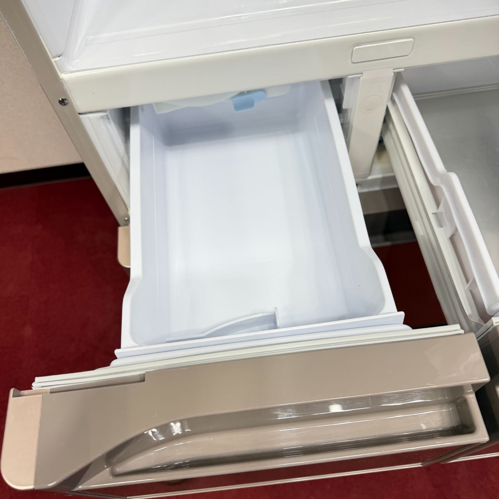 東京23区送料無料 超美品日立大型冷蔵庫401L ガラストップ製氷機有