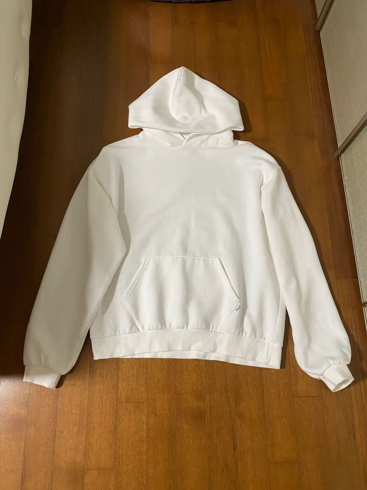 XL 77c クラウド フーディ 白