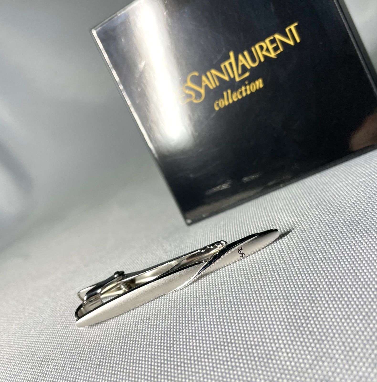 美品 YVES SAINT LAURENT イヴサンローラン YSLロゴ 鏡面&艶消し