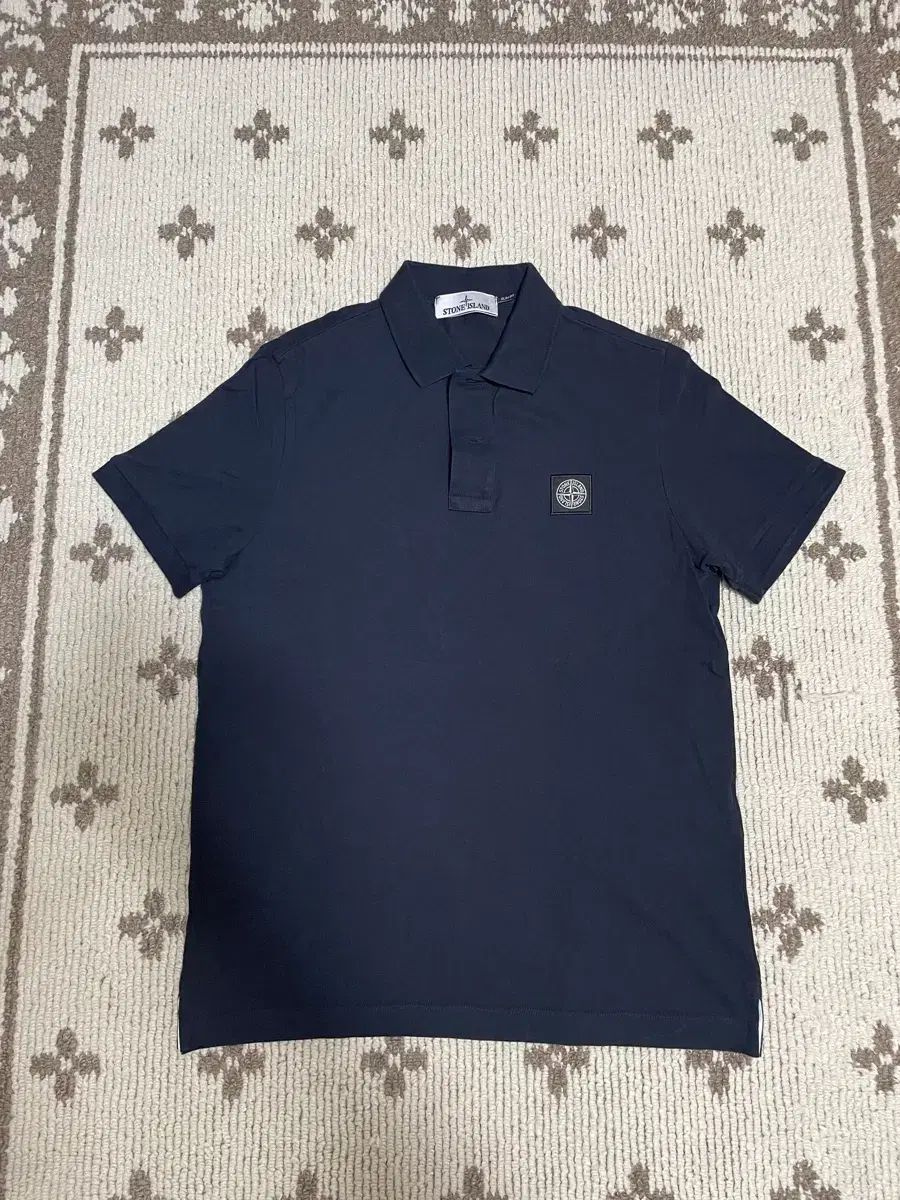 STONE ISLAND ストーンアイランド 半袖 カラーTシャツ