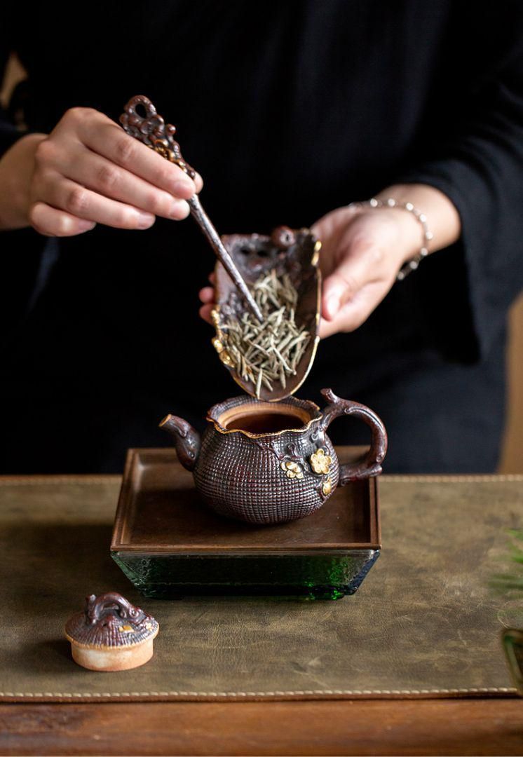 梅の花の手浮彫り茶則 茶杓 新品未使用 茶道具 梅の花の手浮彫り茶則 茶杓 新品未使用 茶道具
