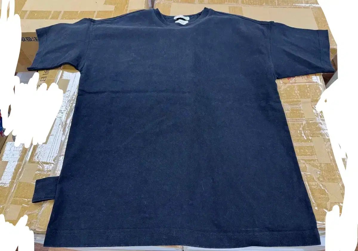 BOTTEGA VENETA ボッテガ・ヴェネタ ブラック スクエア タグ POINT 半袖 Tシャツ