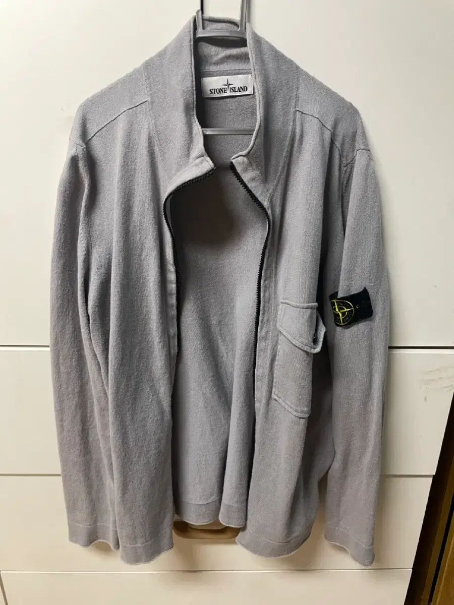 STONE ISLAND ストーンアイランド