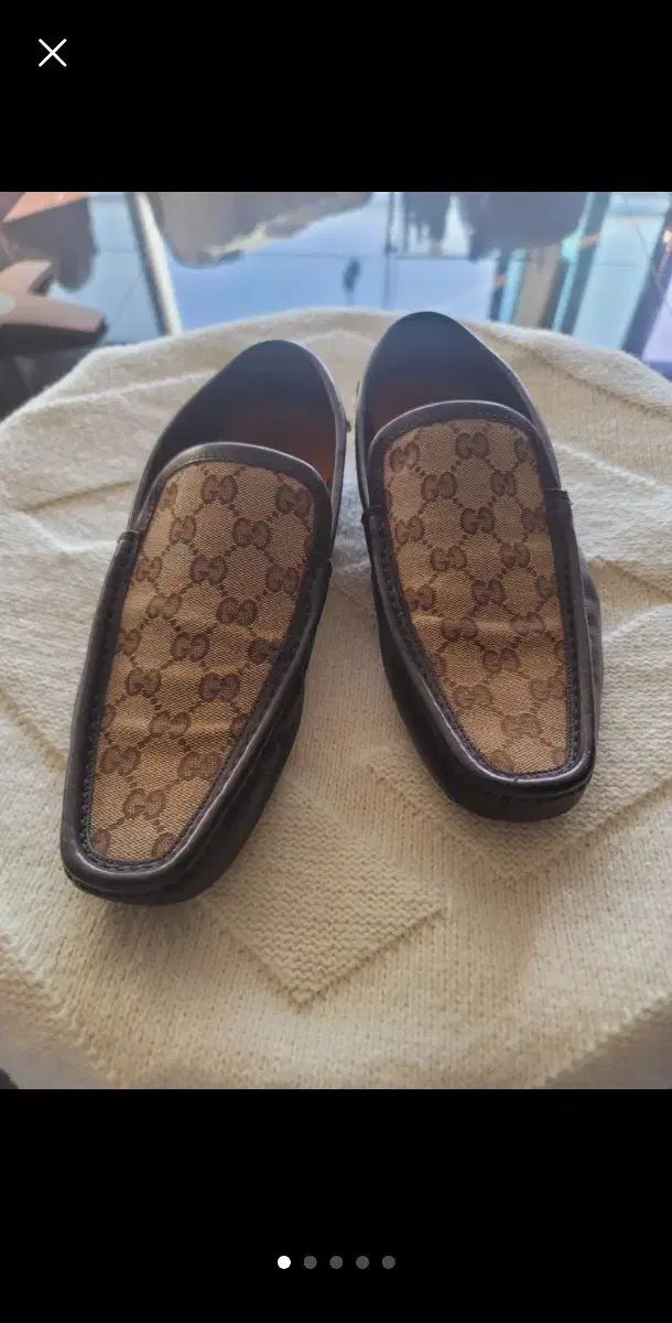 グッチドライビングシューズ