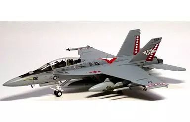 【中古】ミニカー 1/72 F/A 18F SUPER HORNET VFA-102 DIAMONDBACKS CO 100 YEARS OF NAVAL AVIATION [WTW-72-008-012]