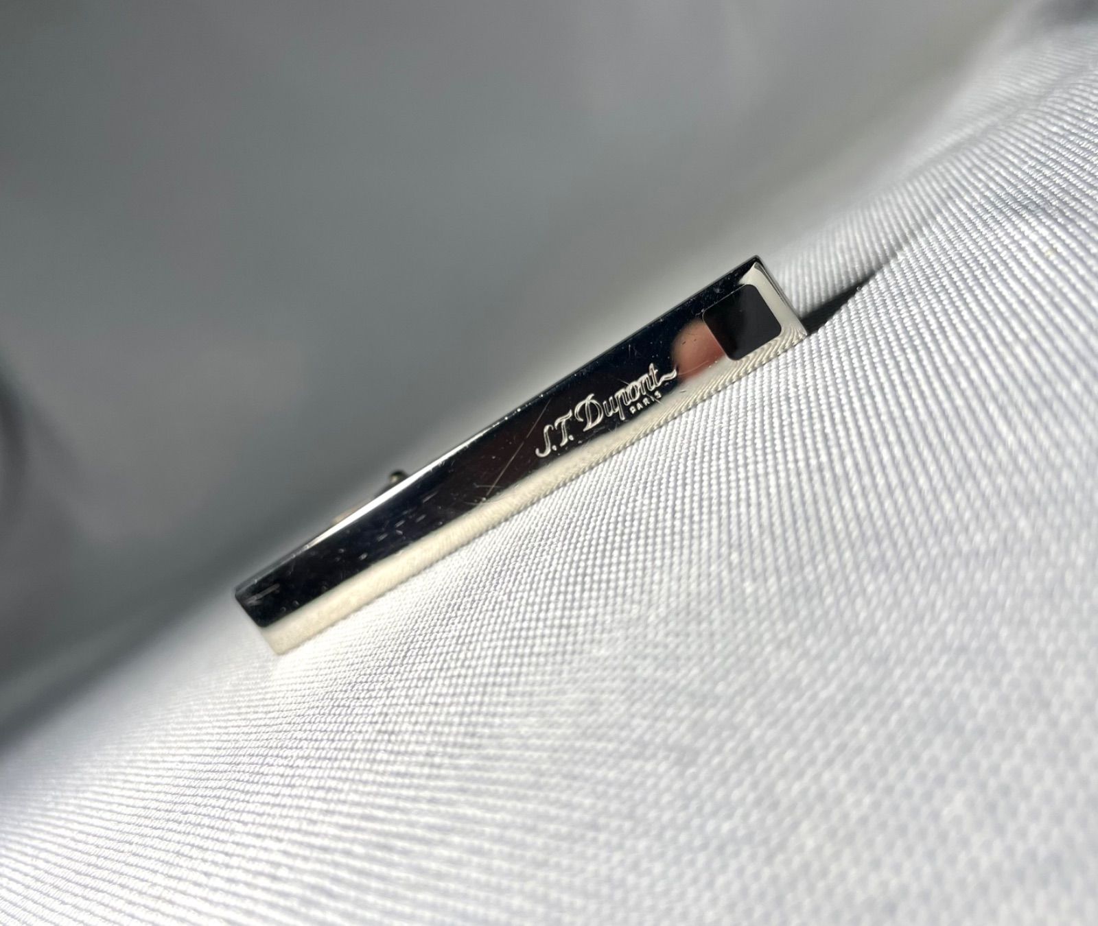 希少 S.T.Dupont デュポン ブランドロゴ クロームメタリックシルバー&ブラック ネクタイピン タイピン タイバー メンズアクセサリー
