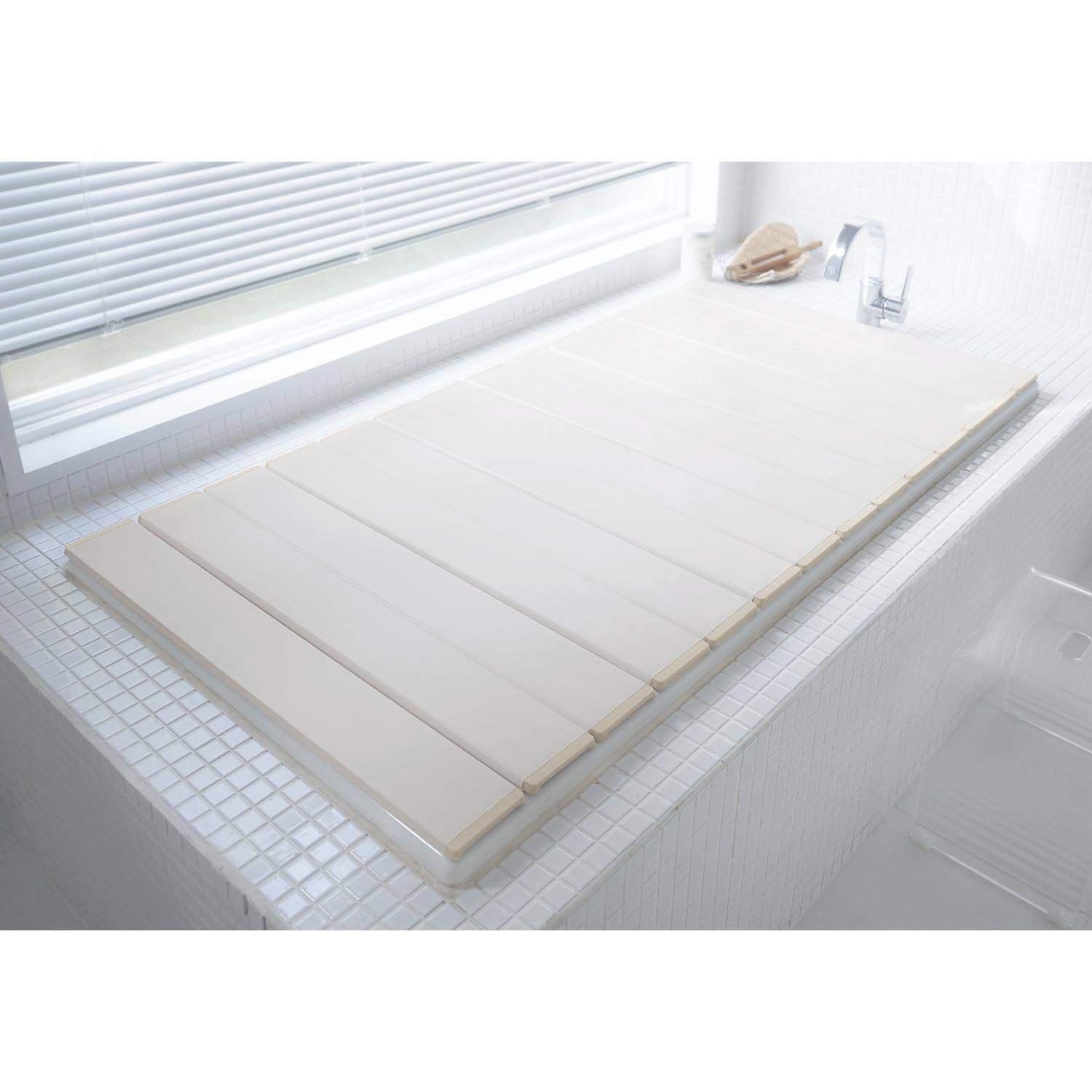 新品 [ベルメゾン] 風呂ふた Ag 抗菌 防カビ 折りたたみ 風呂フタ ホワイト 約70×119cm