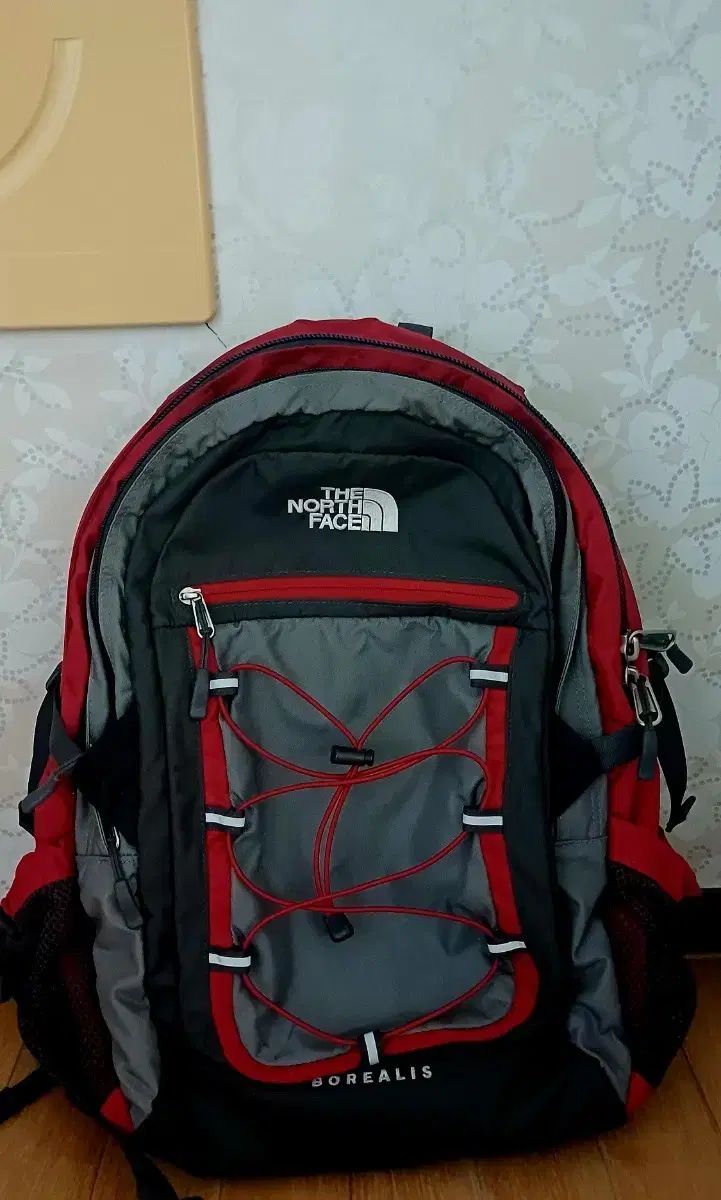 THE NORTH FACE ザノースフェイス ボレアリス バックパック レッド/グレー