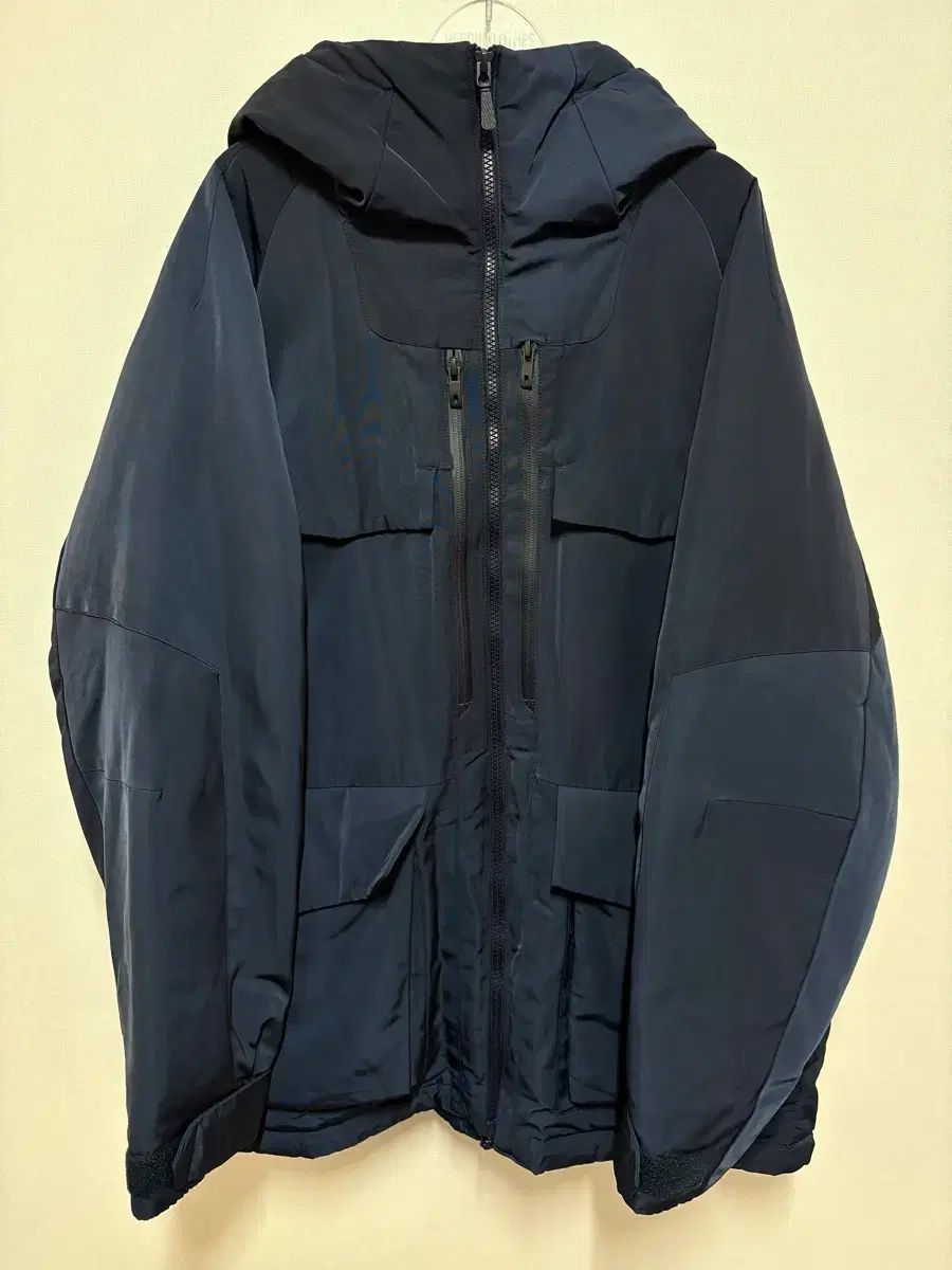 XL ホワイトマウンテニアリング x UNIQLO ユーティリティ ジャケット