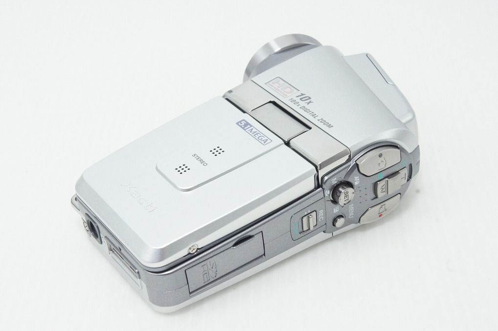 美品 SANYO サンヨー デジタルムービーカメラ Xacti DMX-HD1A 260508r