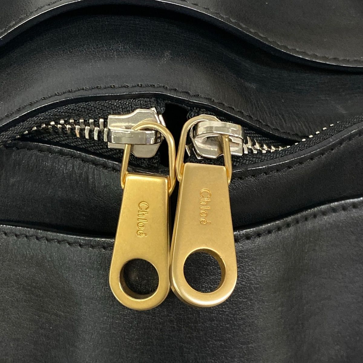 Chloe(クロエ) ハンドバッグ オーロラ 黒 レザー Chloe(クロエ) ハンドバッグ オーロラ 黒 レザー