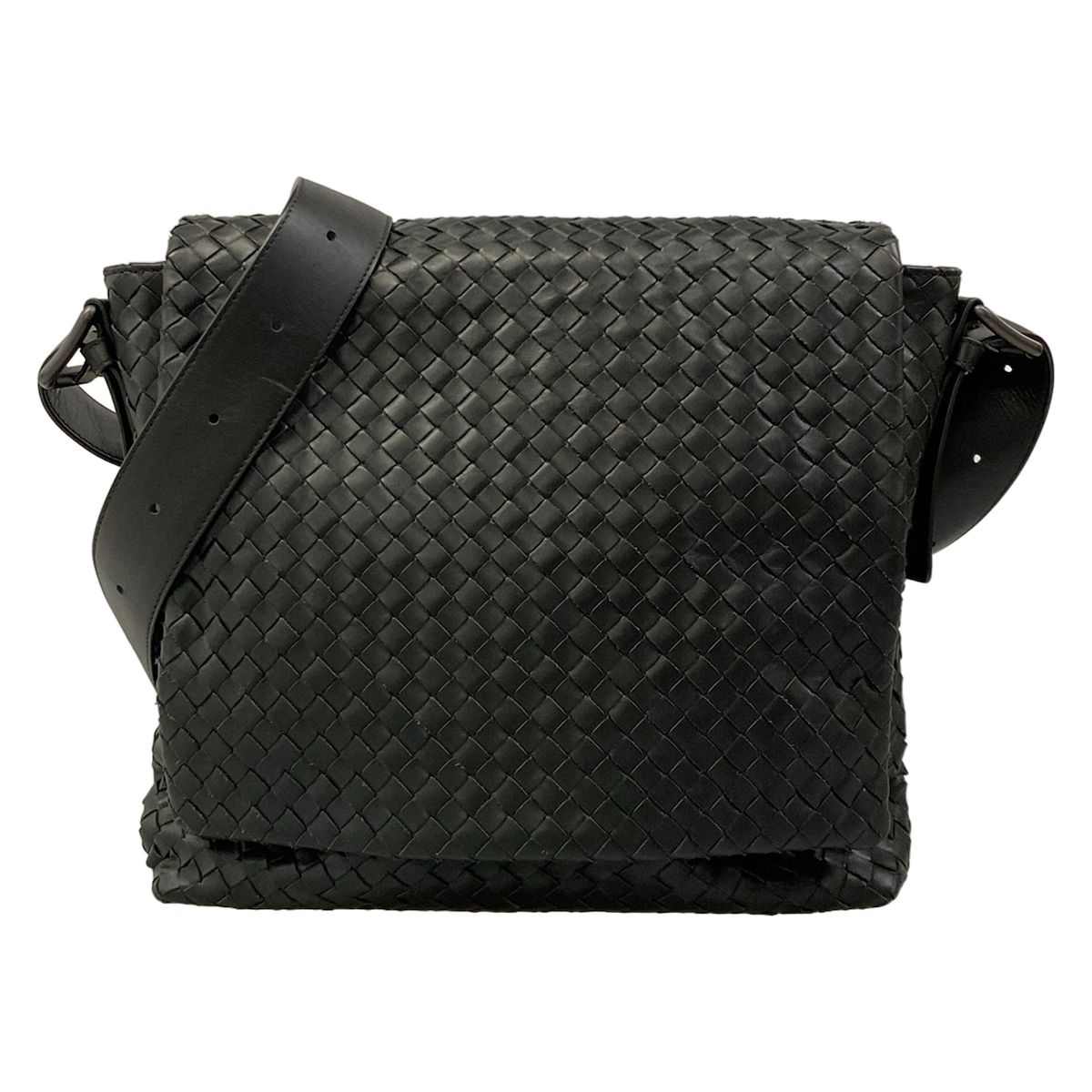 BOTTEGA VENETA(ボッテガヴェネタ) ショルダーバッグ イントレチャート 黒 レザー