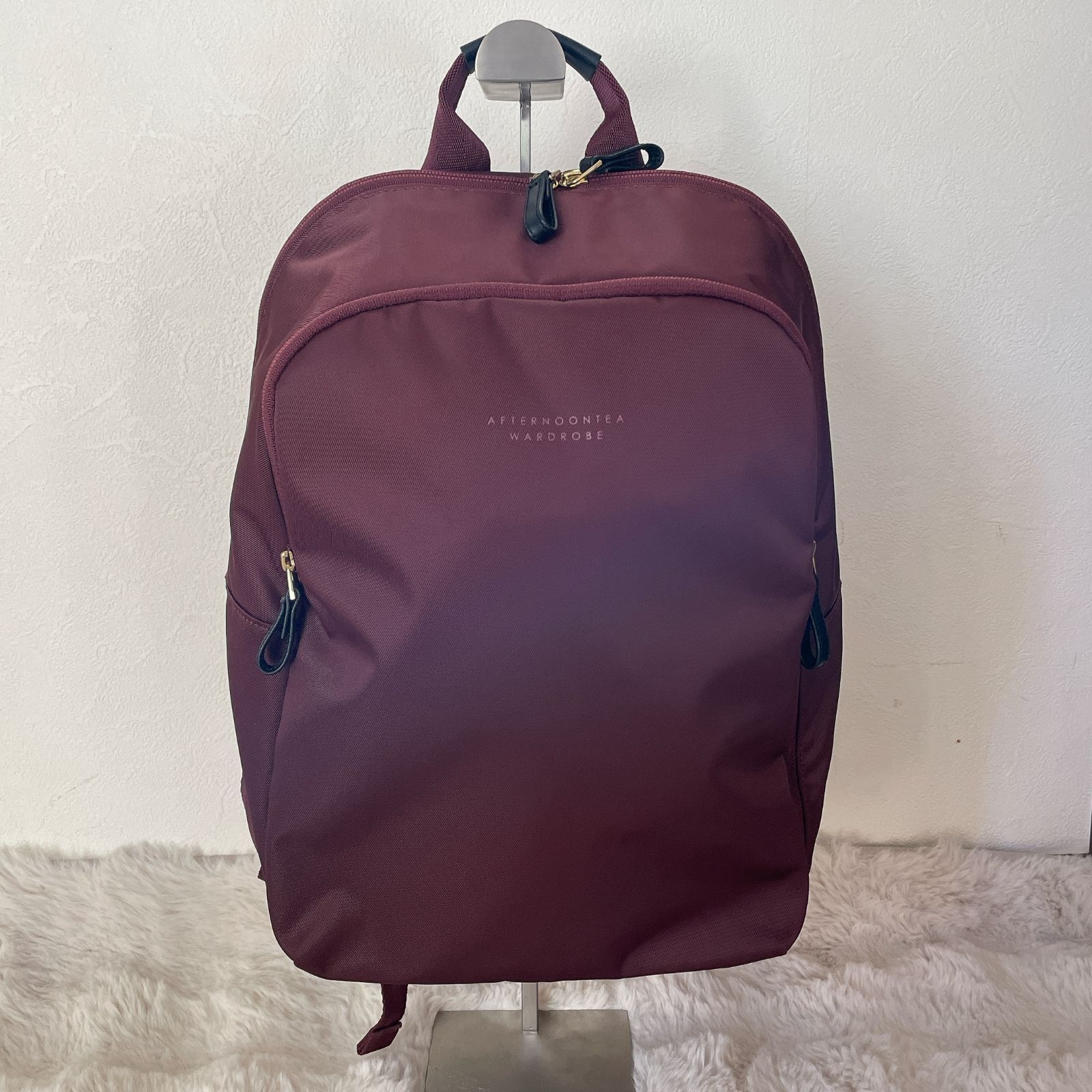 【美品】AfternoonTea　WARDROBE　アフタヌーンティー　ワードローブ　リュック　大容量　赤