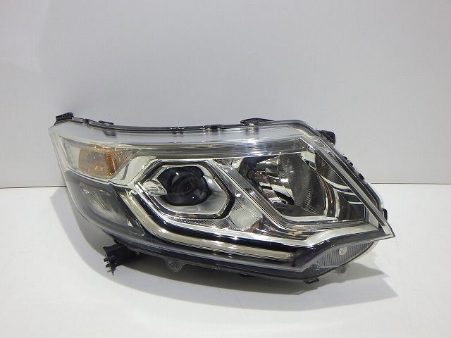 ステップワゴン スパーダ 右ヘッドライト LED RP1 前期 33100-TAA-931 LE14C6331 コーティング 綺麗 260516108