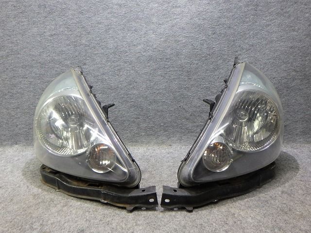 フィット　ヘッドライト　左右　GD1/2　HID　P4945　レべ無　バラスト付　260520005