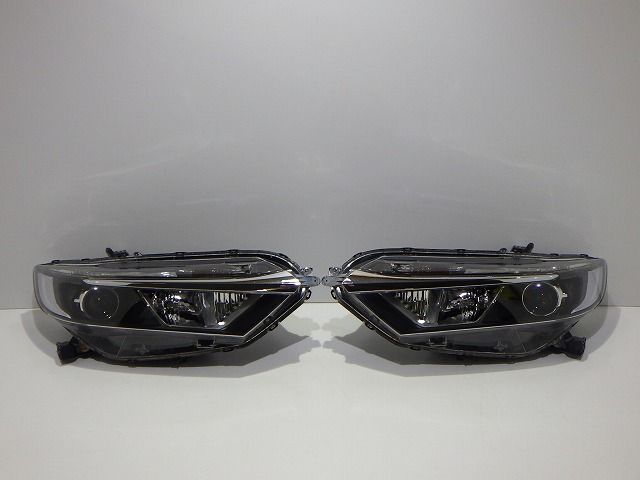 シャトル ハイブリッド ヘッドライト左右 ハロゲン GP8 W2384 D0 33100-TD4-J01 コーティング 260519087
