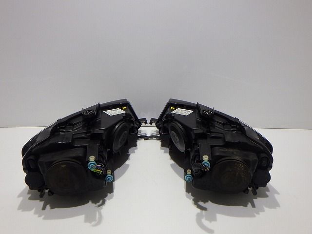 アウディ 8P S3 後期 ヘッドライト左右 HID キセノン 8P0941003/004 コーティング 260519089