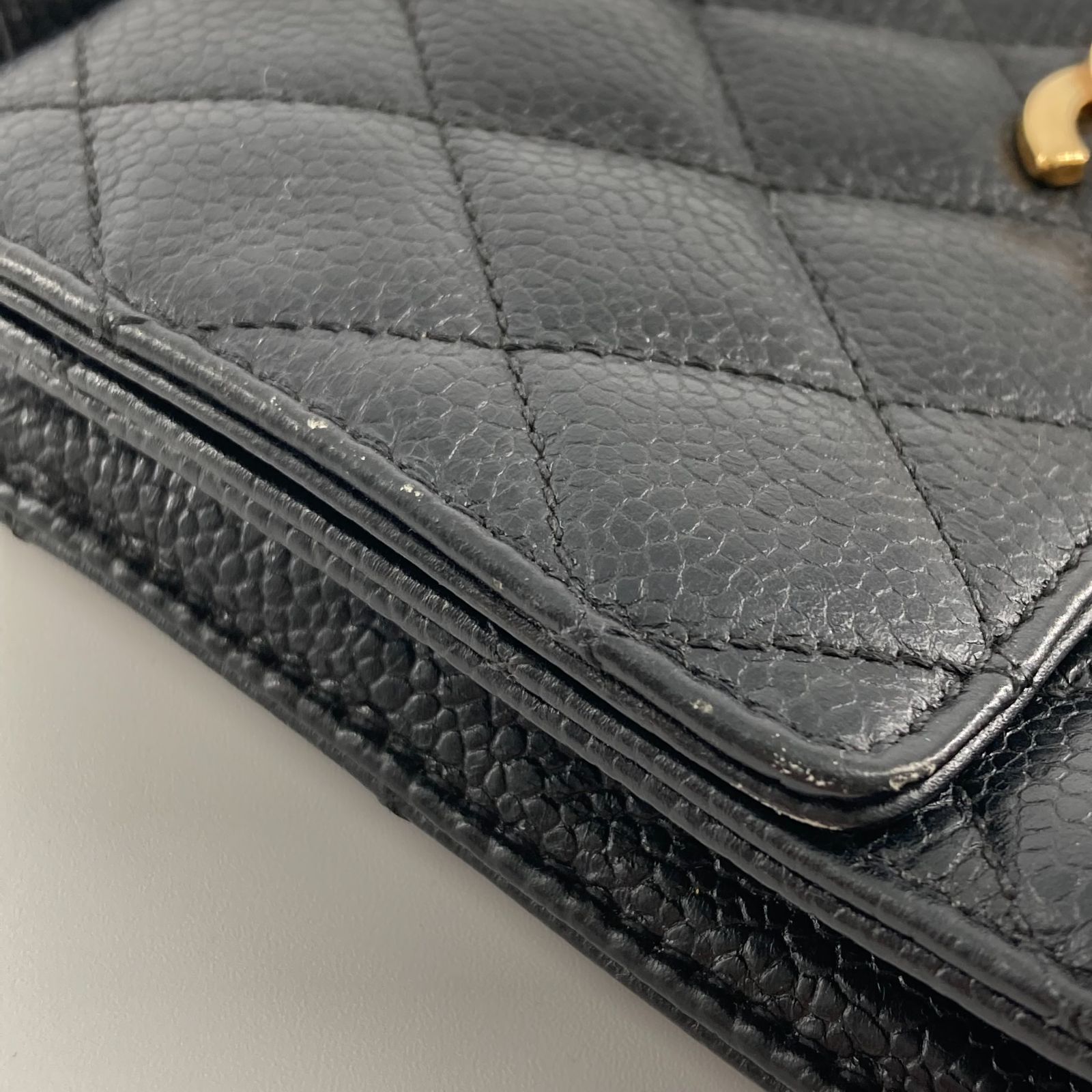 CHANEL(シャネル)ココマーク ボディバッグ キャビアスキン ウエスト バッグ 1番台 ブラック CHANEL(シャネル)ココマーク ボディバッグ キャビアスキン ウエスト バッグ 1番台 ブラック