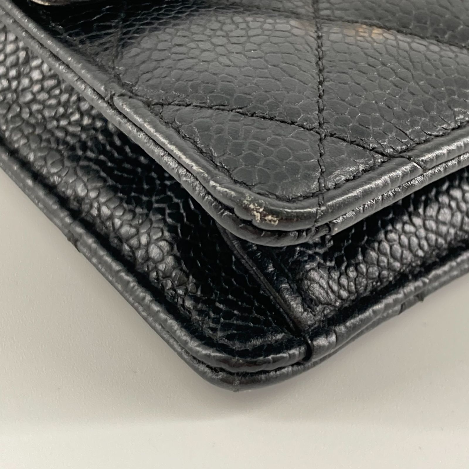 CHANEL(シャネル)ココマーク ボディバッグ キャビアスキン ウエスト バッグ 1番台 ブラック CHANEL(シャネル)ココマーク ボディバッグ キャビアスキン ウエスト バッグ 1番台 ブラック